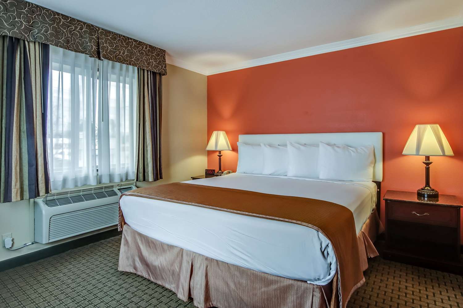 Howard Johnson By Wyndham Reseda Hotel & Suites Λος Άντζελες Εξωτερικό φωτογραφία